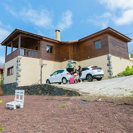 Villa Montana Ilusion Parking Wifi Bbk Y Vistas لا أوروتافا المظهر الخارجي الصورة