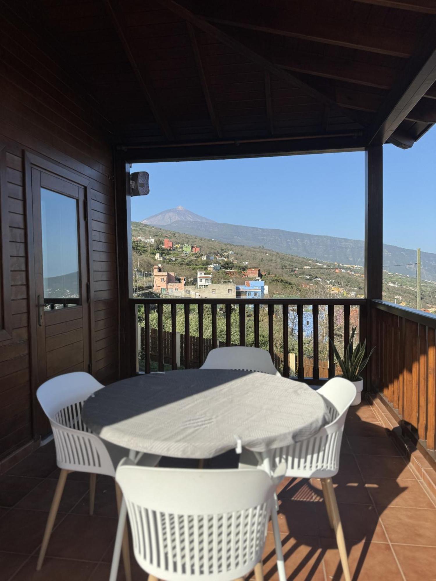 Villa Montana Ilusion Parking Wifi Bbk Y Vistas لا أوروتافا المظهر الخارجي الصورة