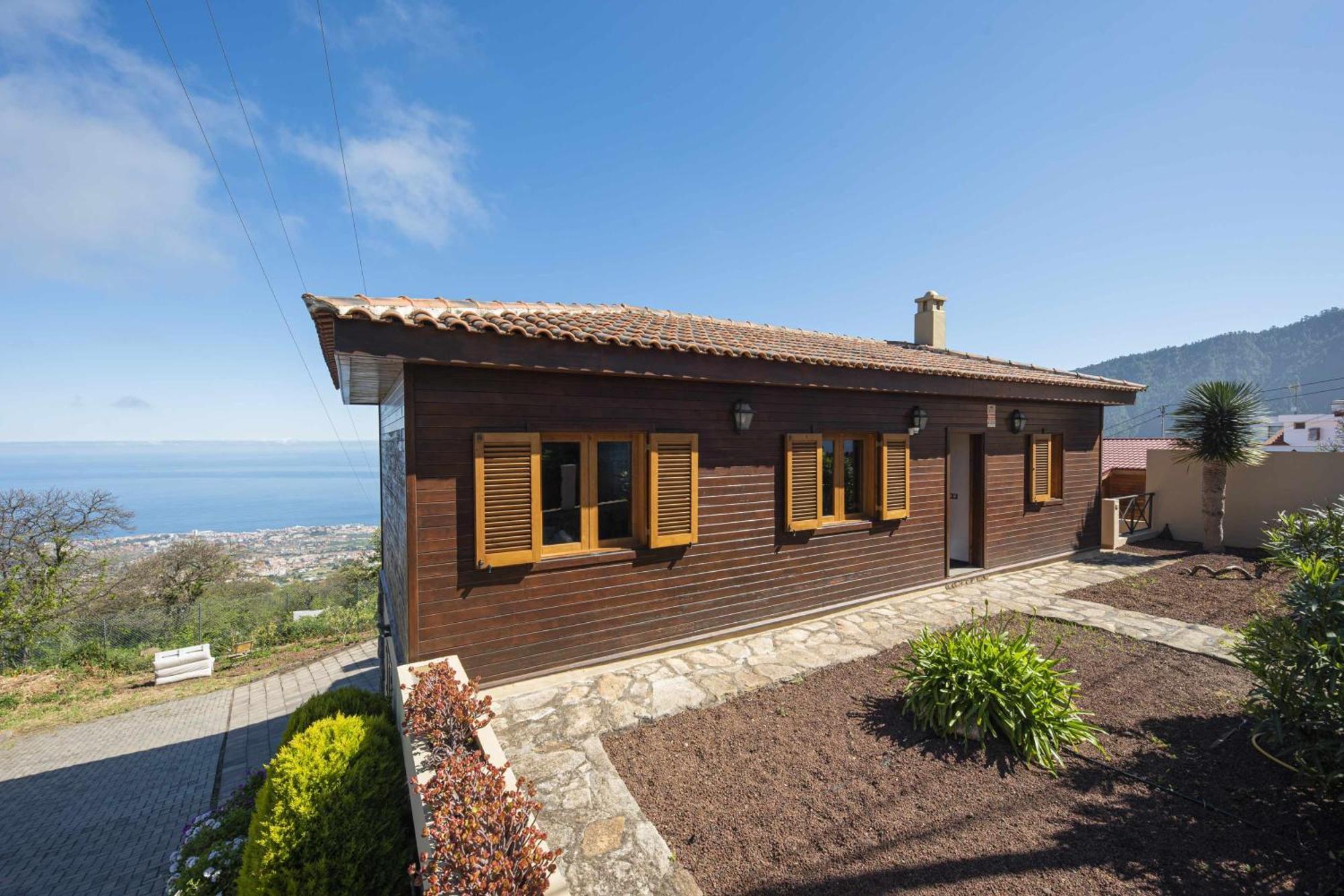 Villa Montana Ilusion Parking Wifi Bbk Y Vistas لا أوروتافا المظهر الخارجي الصورة
